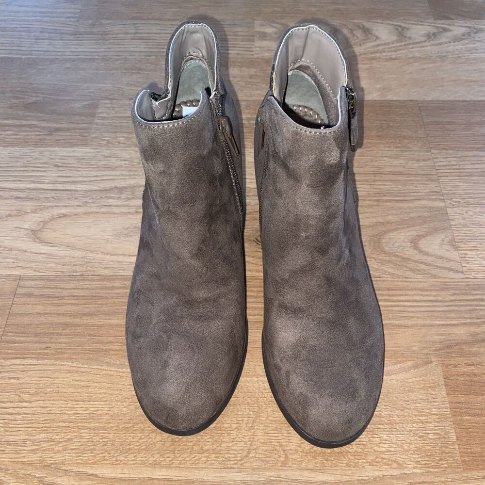 Style & Co Masrinaa Ankle Bootie brown Size 5.5